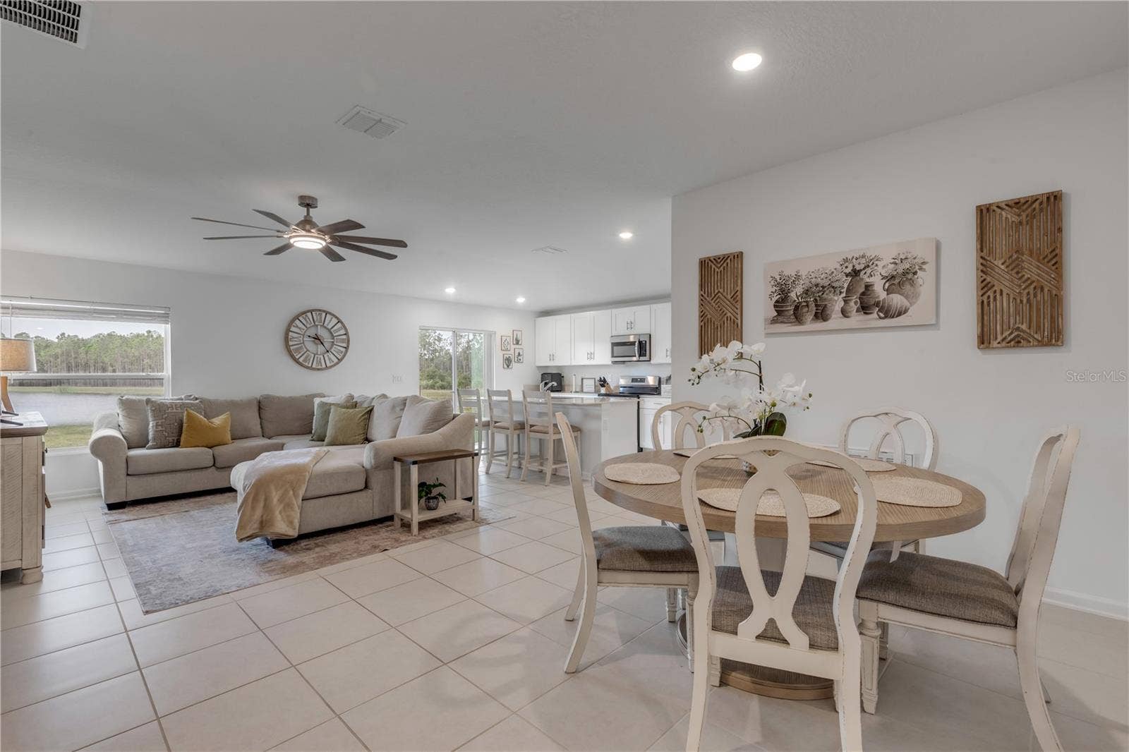 1295 BELLE ISLE LANE, Daytona Beach, FL 32124 1295 BELLE ISLE LANE, Daytona Beach, FL 32124