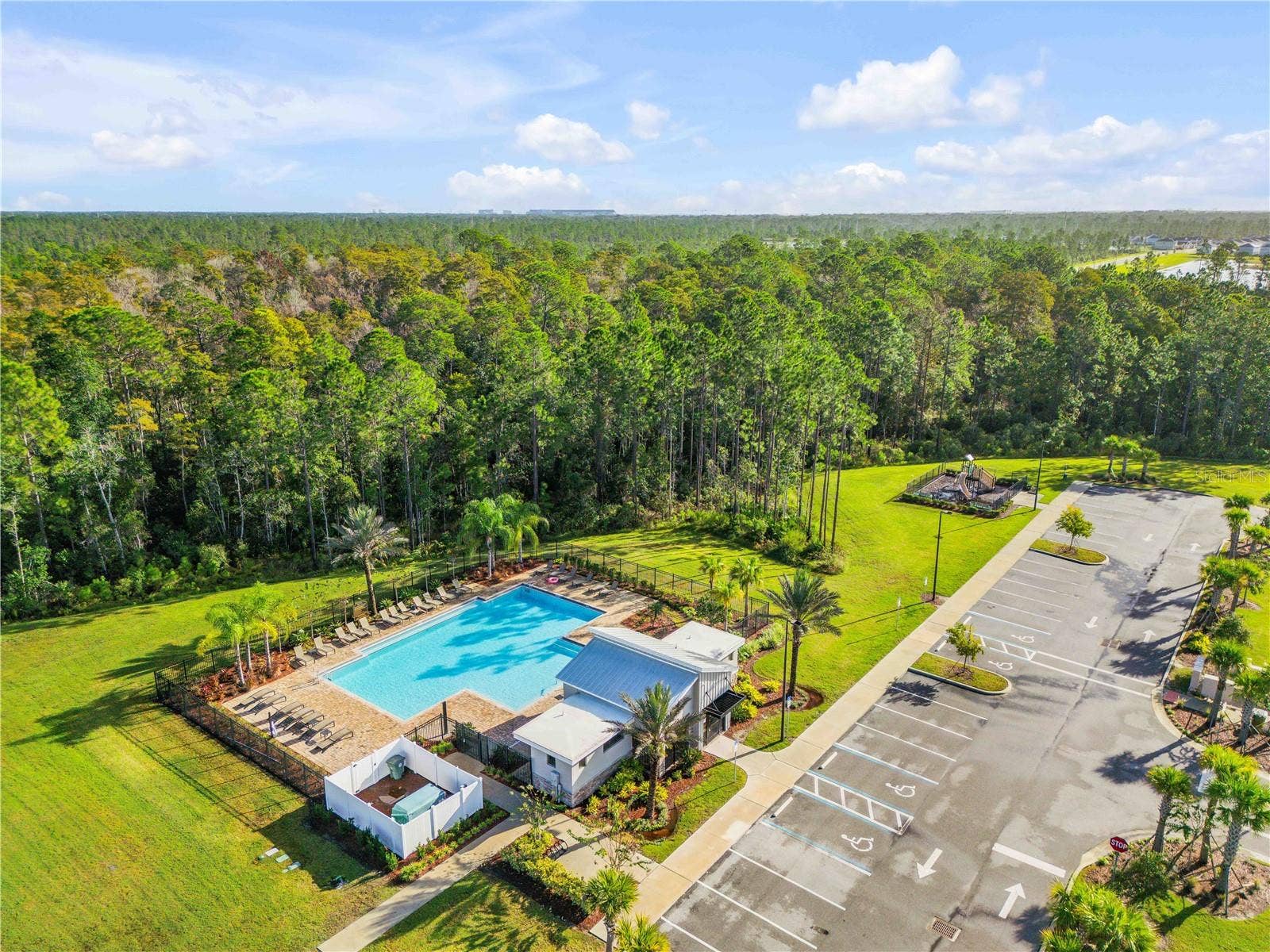 1295 BELLE ISLE LANE, Daytona Beach, FL 32124 1295 BELLE ISLE LANE, Daytona Beach, FL 32124