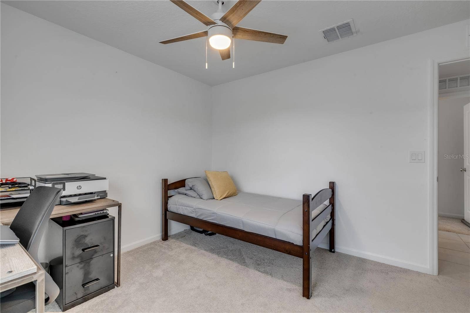 1295 BELLE ISLE LANE, Daytona Beach, FL 32124 1295 BELLE ISLE LANE, Daytona Beach, FL 32124