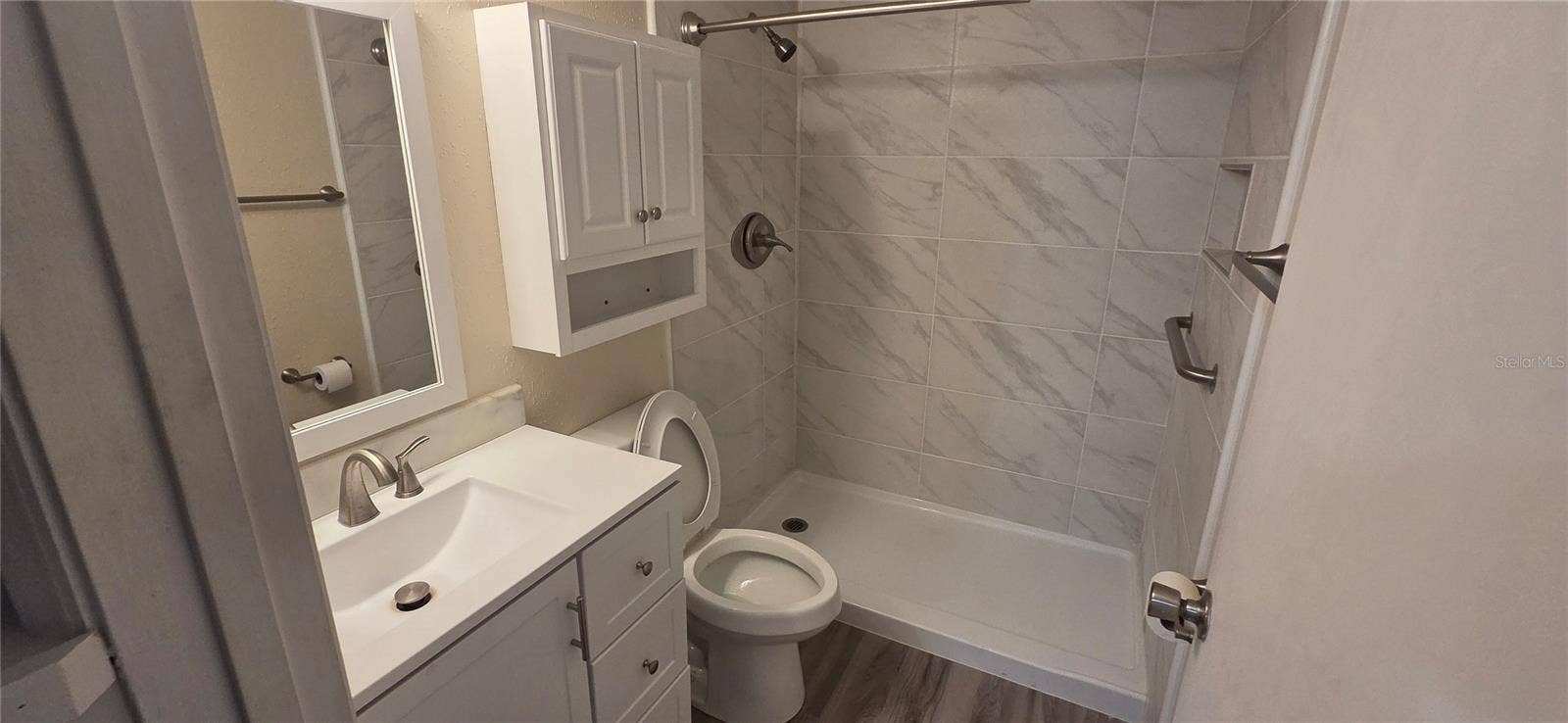 100 SWEETGUM WOODS COURT, #14C, Deltona, FL 32725 MASTER BATHROOM