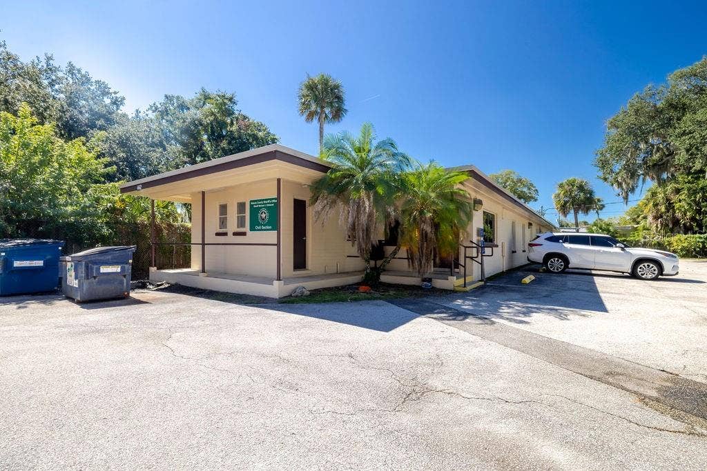 440 S BEACH STREET, Daytona Beach, FL 32114 Second building with 10 offices and 3,020 heated and cooled square feet.