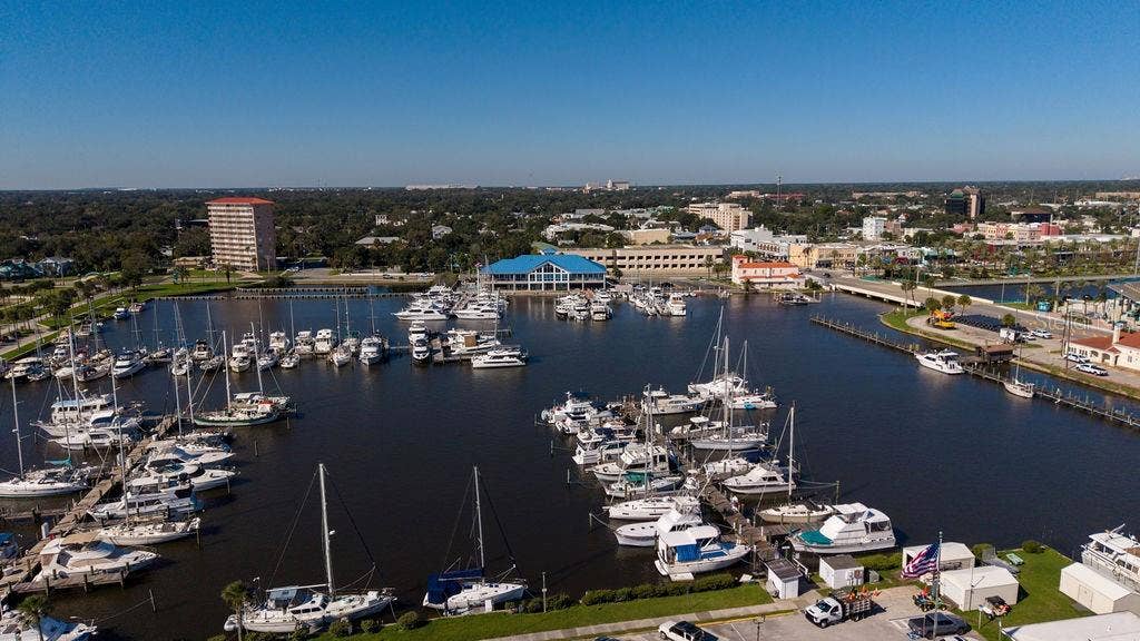 440 S BEACH STREET, Daytona Beach, FL 32114 Halifax Harbor Marina & Park