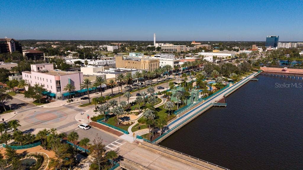 440 S BEACH STREET, Daytona Beach, FL 32114 North Beach Street shops and restaurants 3 blocks away.