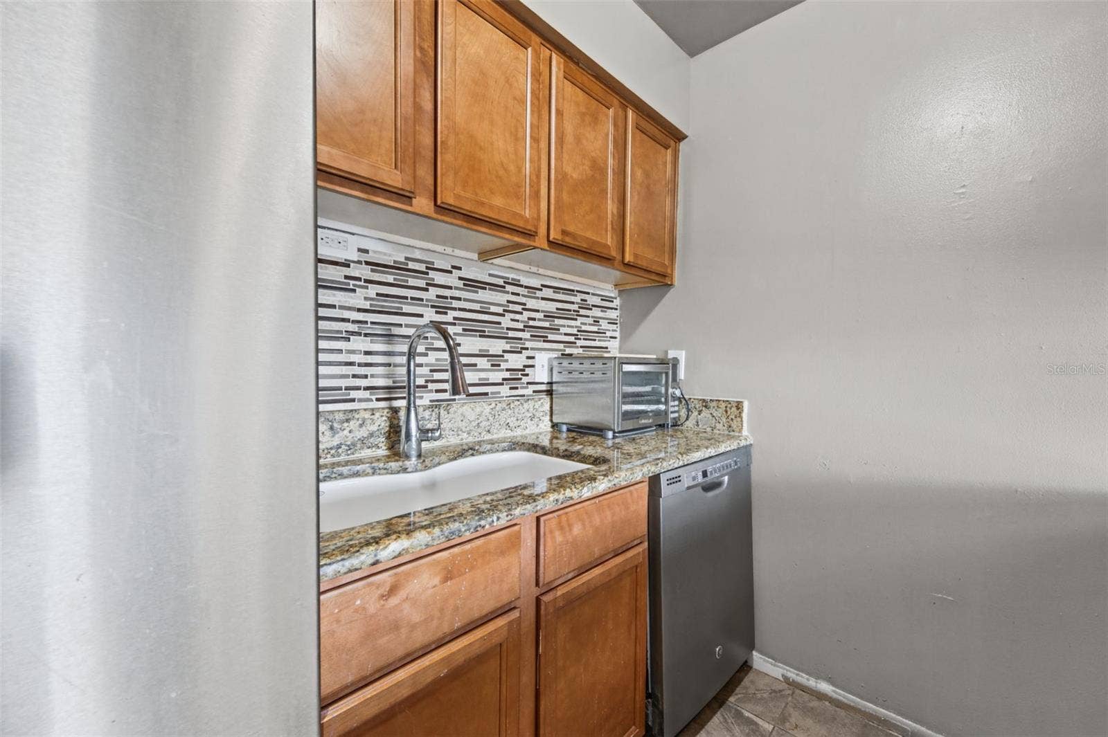 1000 LAKE OF THE WOODS BOULEVARD, #C201, Fern Park, FL 32730 1000 LAKE OF THE WOODS BOULEVARD, #C201, Fern Park, FL 32730