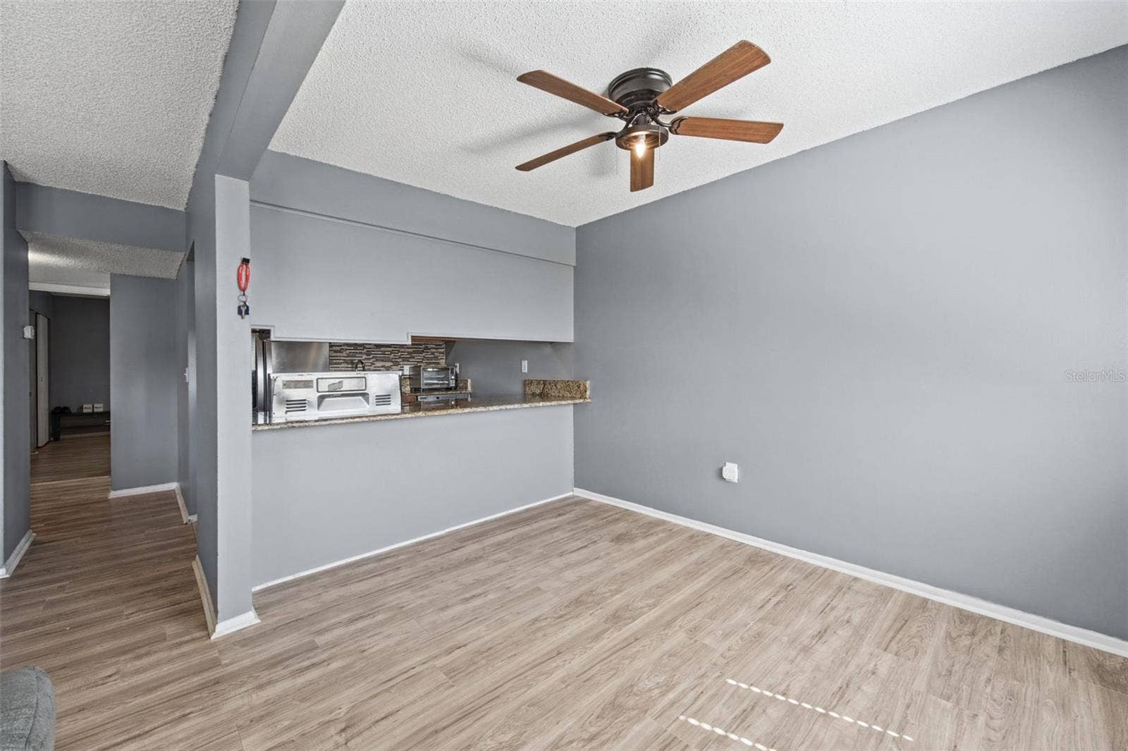 1000 LAKE OF THE WOODS BOULEVARD, #C201, Fern Park, FL 32730 1000 LAKE OF THE WOODS BOULEVARD, #C201, Fern Park, FL 32730