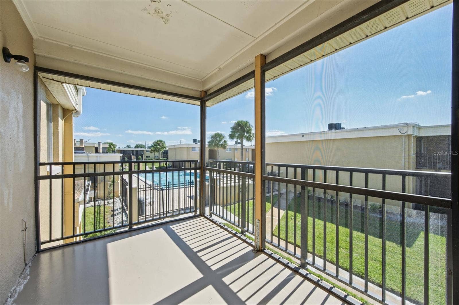 1000 LAKE OF THE WOODS BOULEVARD, #C201, Fern Park, FL 32730 1000 LAKE OF THE WOODS BOULEVARD, #C201, Fern Park, FL 32730