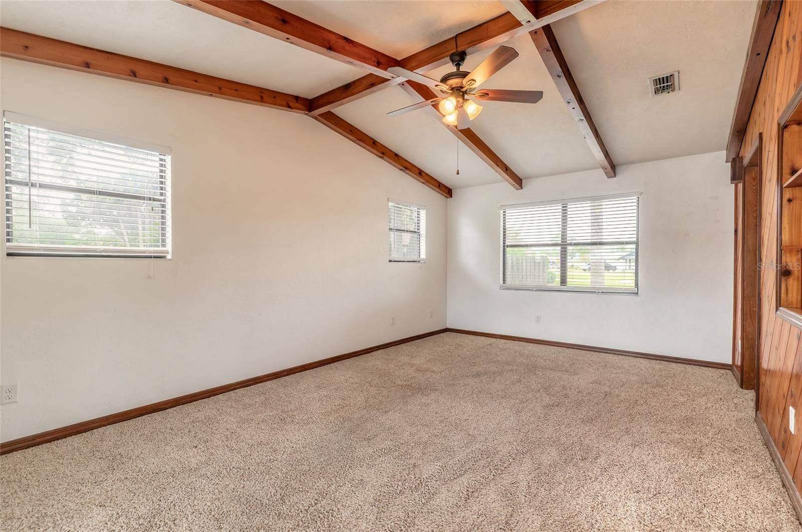 827 PINE TREE COURT, Port Orange, FL 32127
