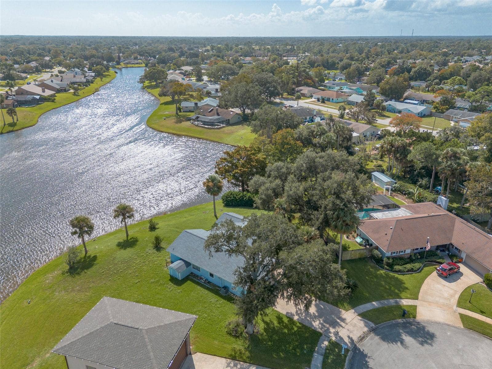 827 PINE TREE COURT, Port Orange, FL 32127