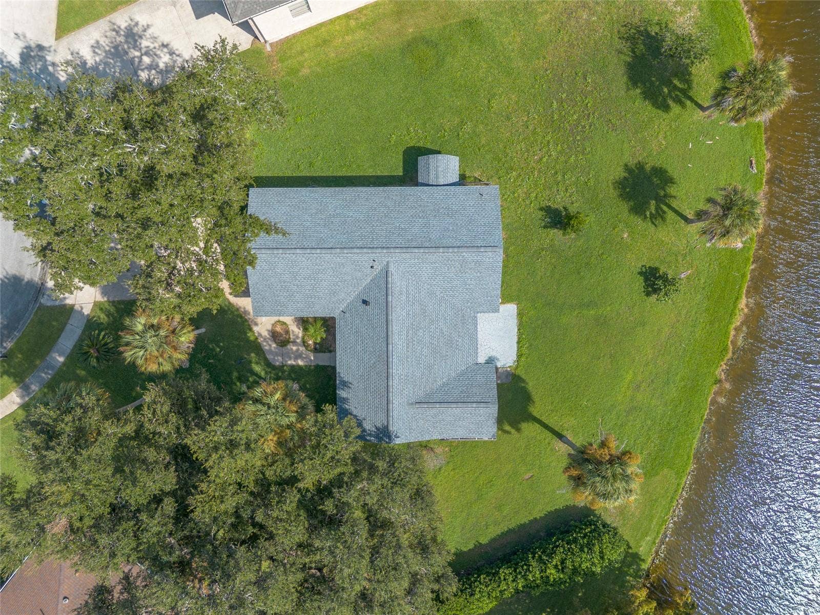 827 PINE TREE COURT, Port Orange, FL 32127
