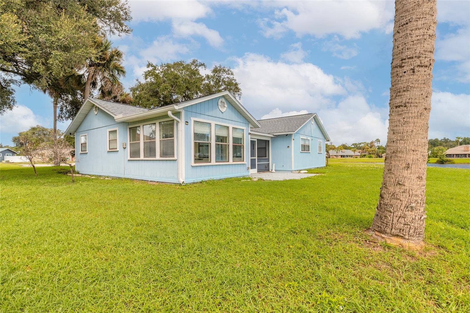 827 PINE TREE COURT, Port Orange, FL 32127