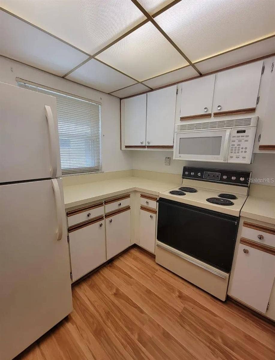 100 E KENTUCKY AVE, #103D, Deland, FL 32724 100 E KENTUCKY AVE, #103D, Deland, FL 32724