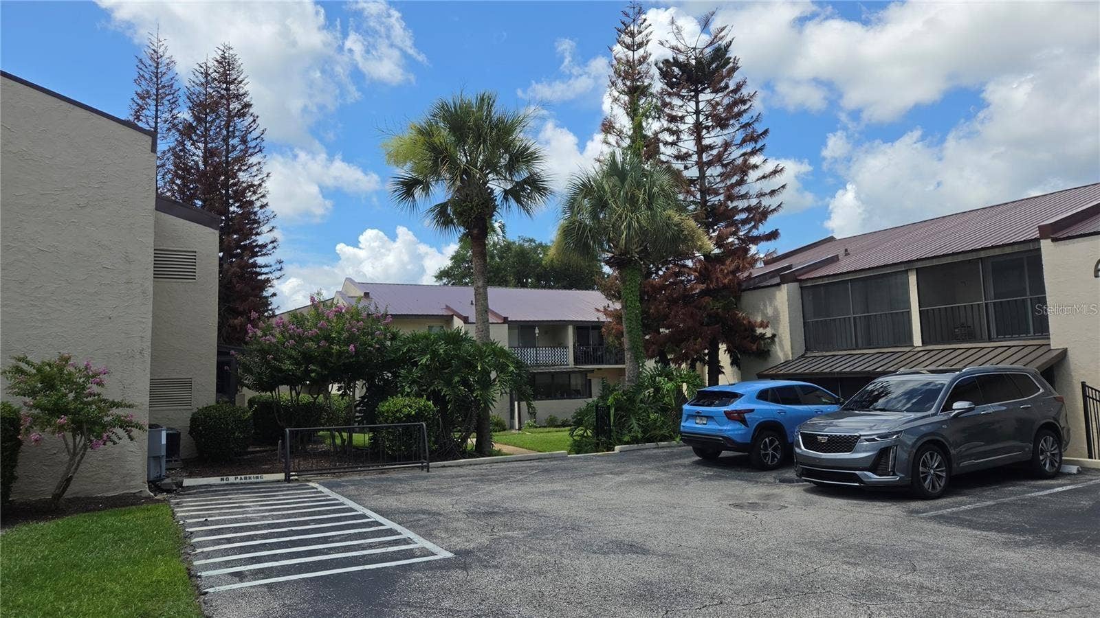 100 E KENTUCKY AVE, #103D, Deland, FL 32724 100 E KENTUCKY AVE, #103D, Deland, FL 32724