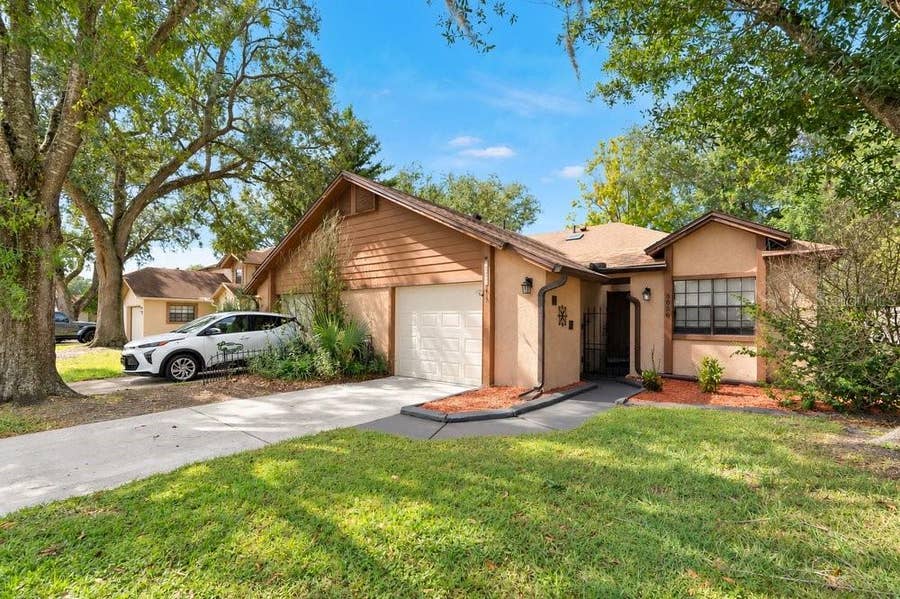 Property photo for 3036 PIGEON HAWK COURT, Orlando, FL
