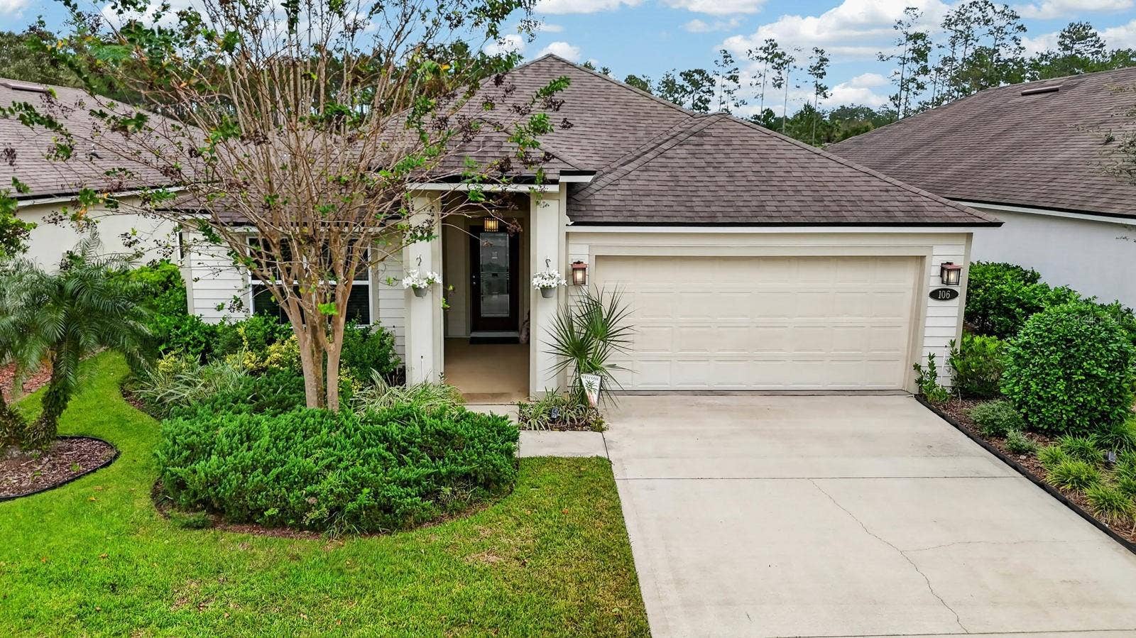 106 N COOPERS HAWK COURT, Palm Coast, FL 32164 106 N COOPERS HAWK COURT, Palm Coast, FL 32164