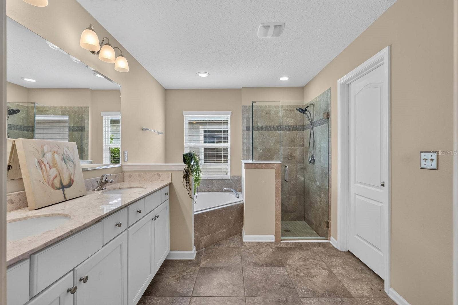 106 N COOPERS HAWK COURT, Palm Coast, FL 32164 106 N COOPERS HAWK COURT, Palm Coast, FL 32164