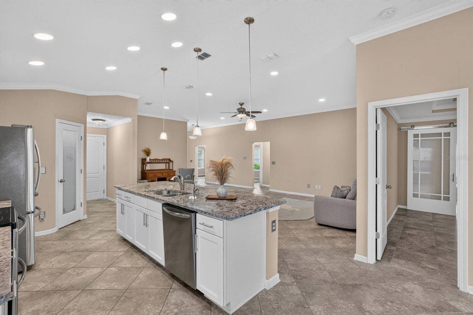 106 N COOPERS HAWK COURT, Palm Coast, FL 32164 106 N COOPERS HAWK COURT, Palm Coast, FL 32164