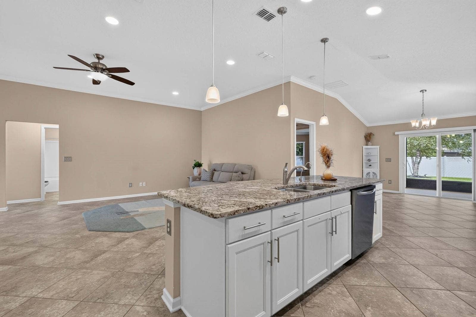 106 N COOPERS HAWK COURT, Palm Coast, FL 32164 106 N COOPERS HAWK COURT, Palm Coast, FL 32164