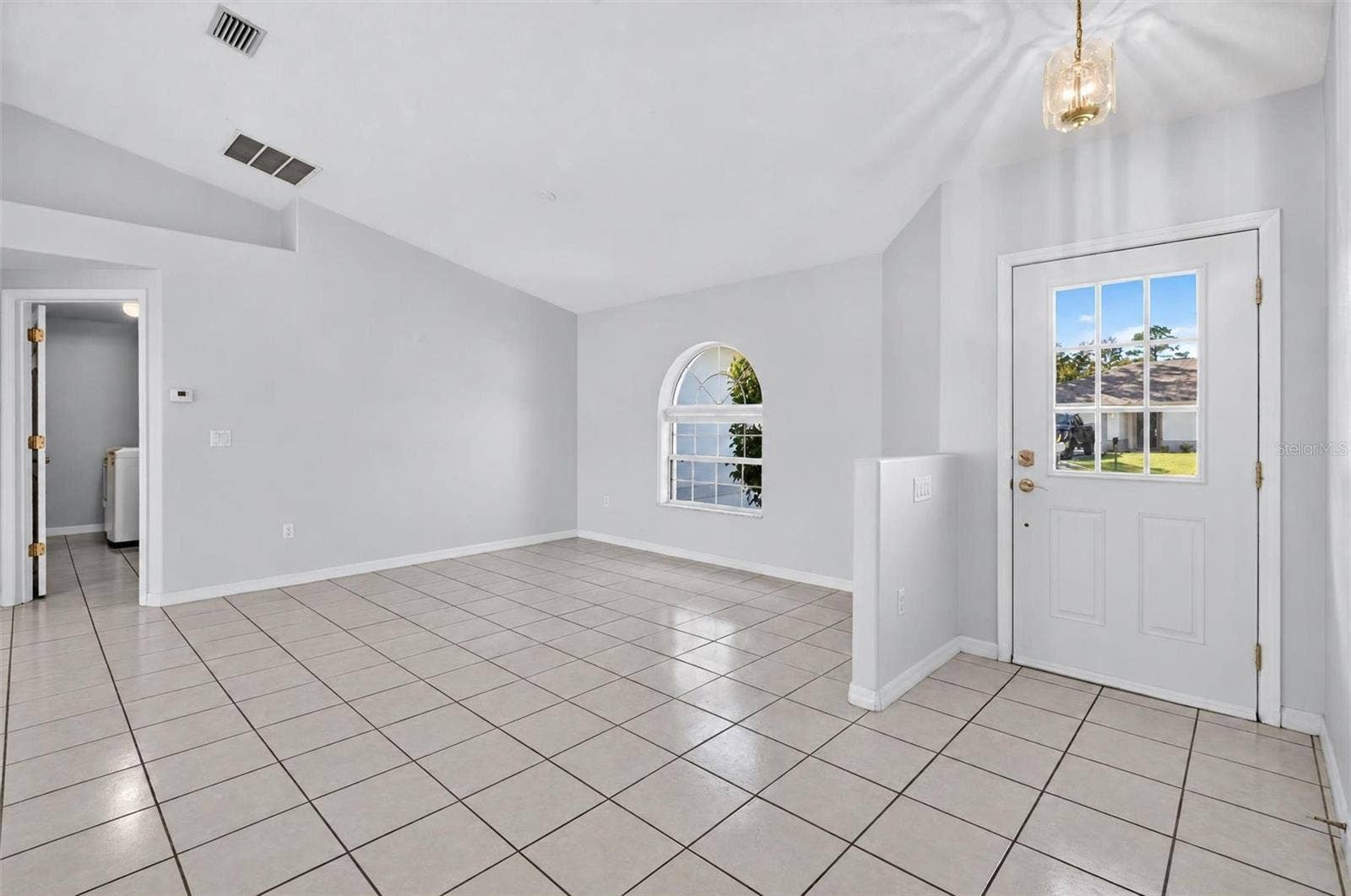 25 POTTERS LANE, Palm Coast, FL 32164