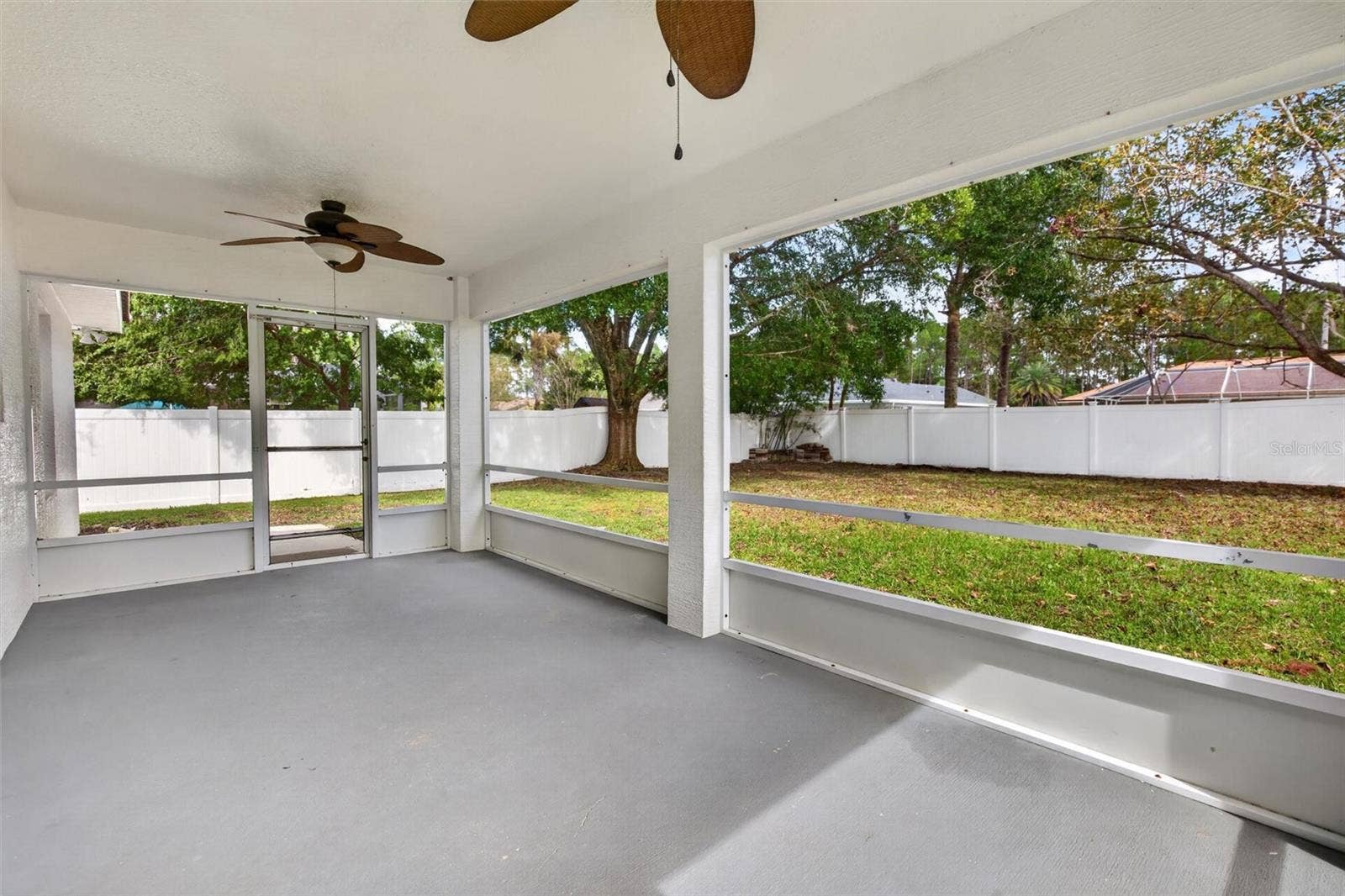 25 POTTERS LANE, Palm Coast, FL 32164