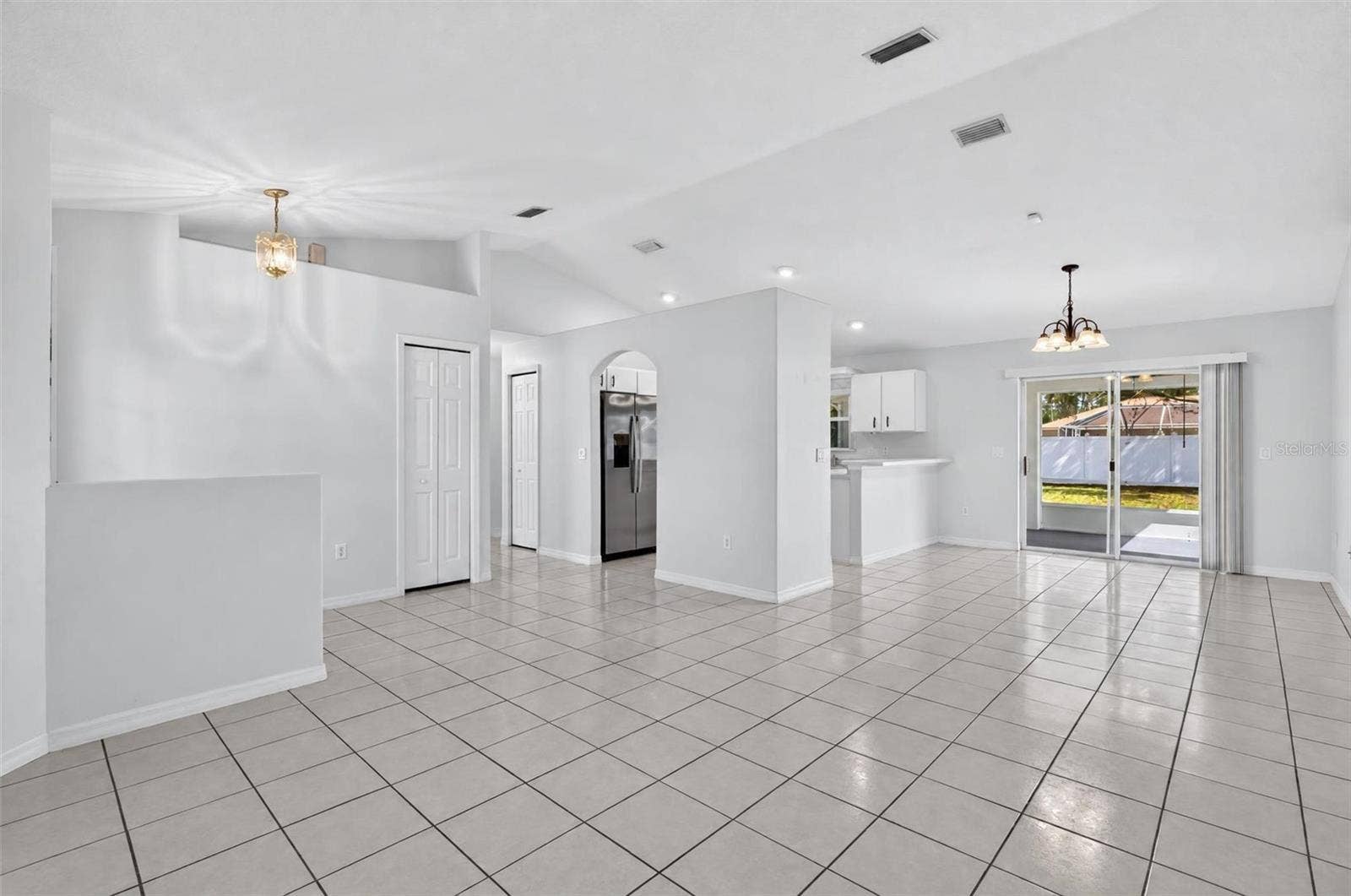 25 POTTERS LANE, Palm Coast, FL 32164