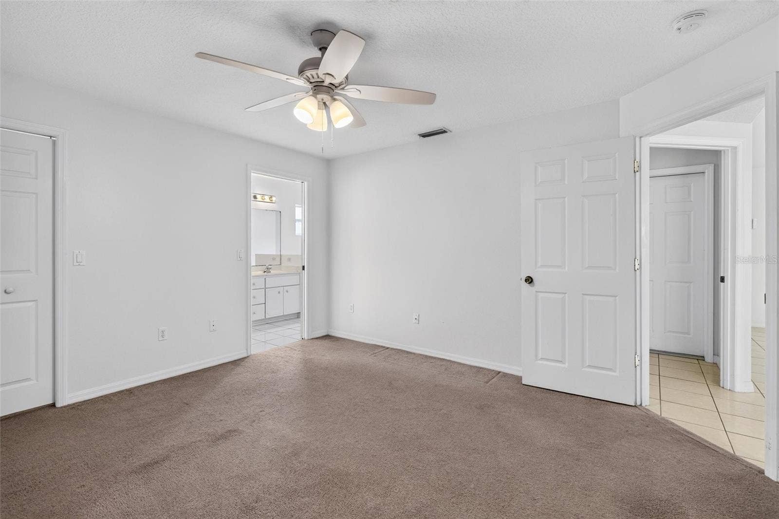 25 POTTERS LANE, Palm Coast, FL 32164