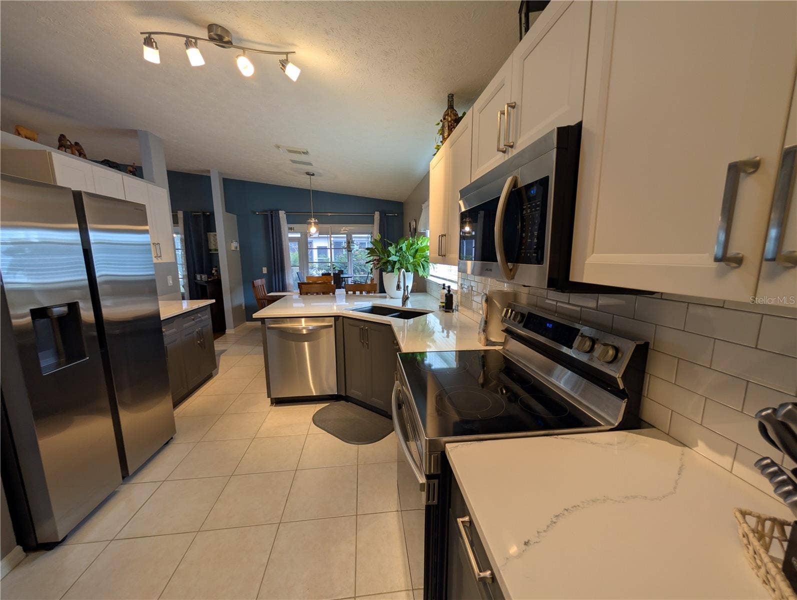 6736 TULIPAN, Fort Pierce, FL 34951 6736 TULIPAN, Fort Pierce, FL 34951