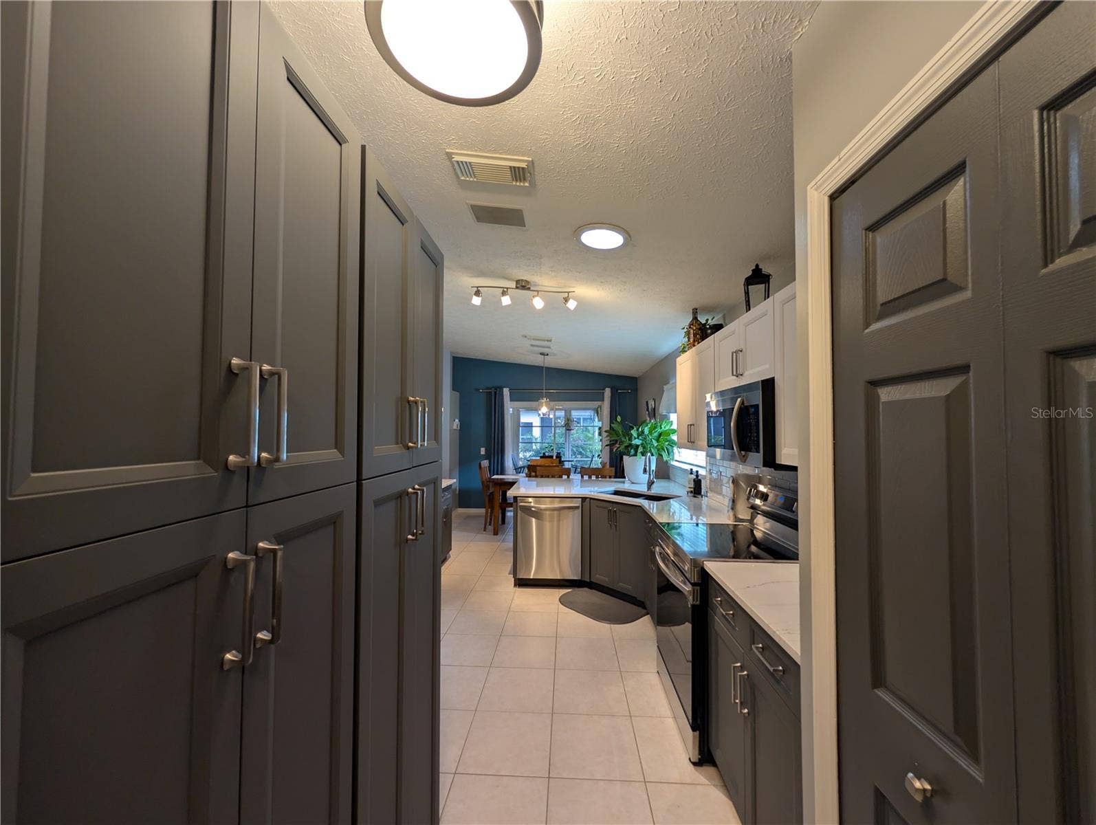 6736 TULIPAN, Fort Pierce, FL 34951 6736 TULIPAN, Fort Pierce, FL 34951