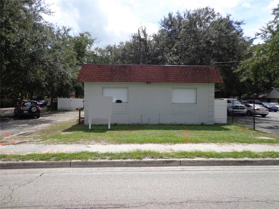 Property photo for 1904 W WATERS AVE, Tampa, FL
