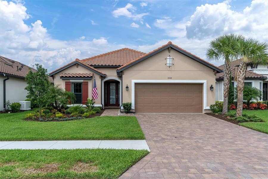 Property photo for 11108 CALLUNA DRIVE, Odessa, FL