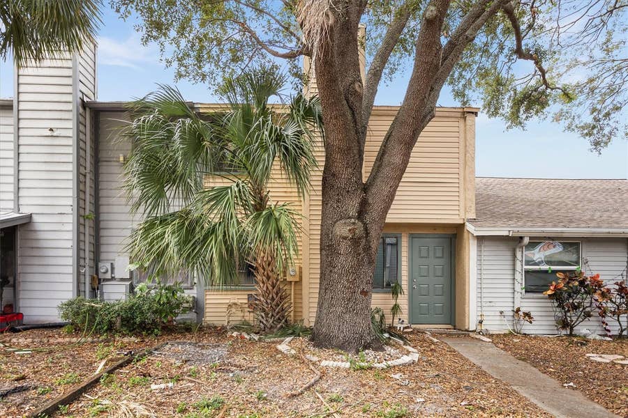 Property photo for 4712 STONEPOINTE PLACE, Tampa, FL
