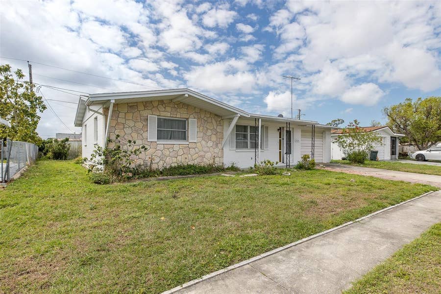 Property photo for 5034 TAMMY LANE, Holiday, FL