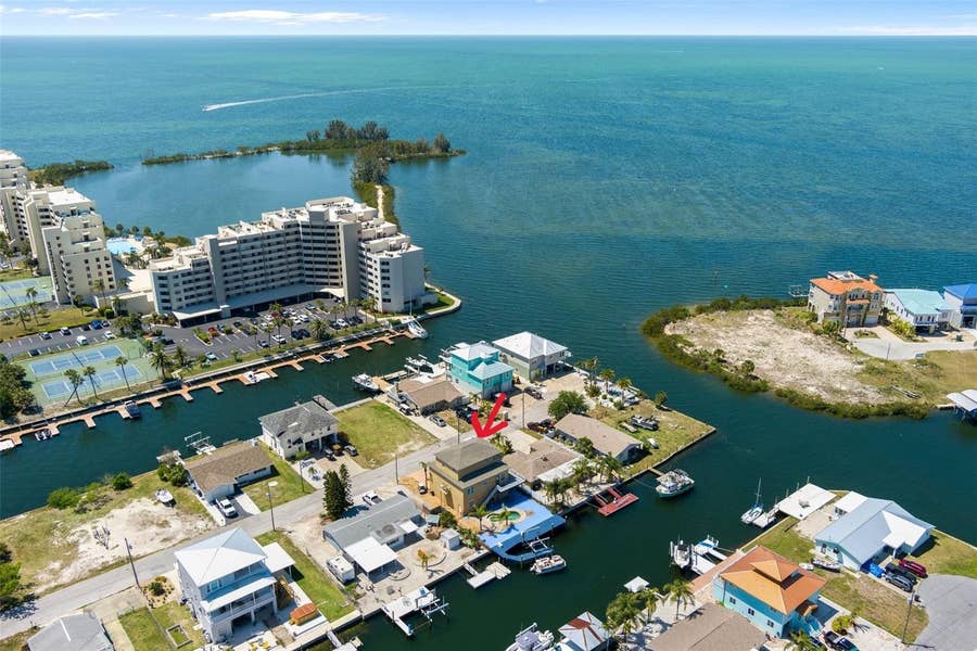 Property photo for 13810 CELIDA AVENUE, Hudson, FL