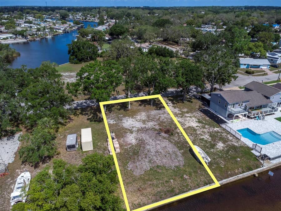 Property photo for FLOTILLA, Holiday, FL