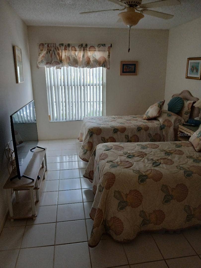 6050 CHESHAM DRIVE, #3, New Port Richey, FL 34653 6050 CHESHAM DRIVE, #3, New Port Richey, FL 34653