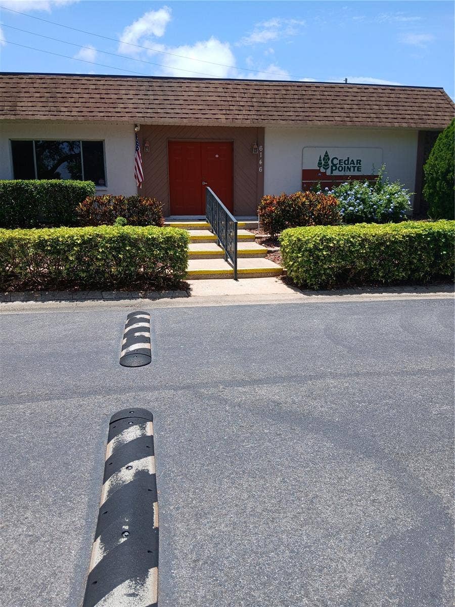 6050 CHESHAM DRIVE, #3, New Port Richey, FL 34653 CLUBHOUSE