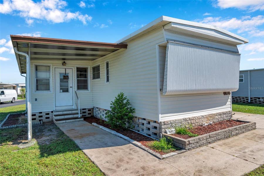 Property photo for 605 MOUNT LANCASTER AVENUE NE, #634, St Petersburg, FL