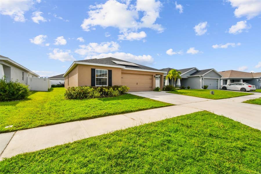 Property photo for 6977 ABBYWOOD LANE, Zephyrhills, FL