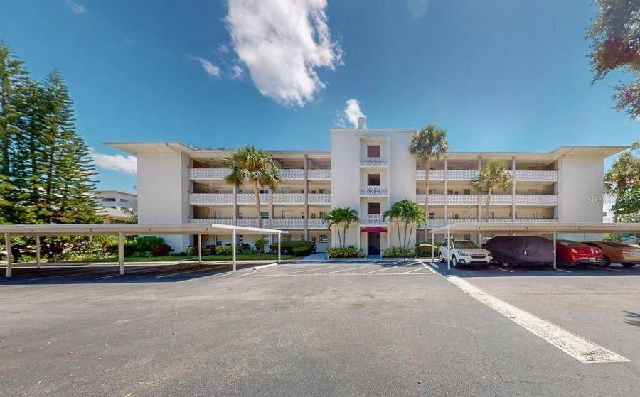 Property photo for 1524 LAKEVIEW ROAD, #103, Clearwater, FL