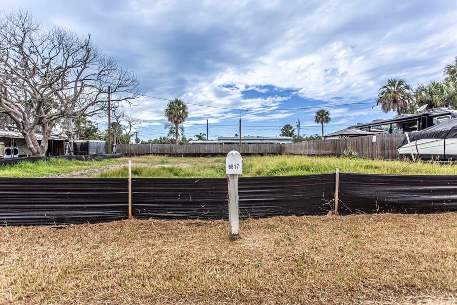 Property photo for 6813 GARDEN DRIVE, New Port Richey, FL