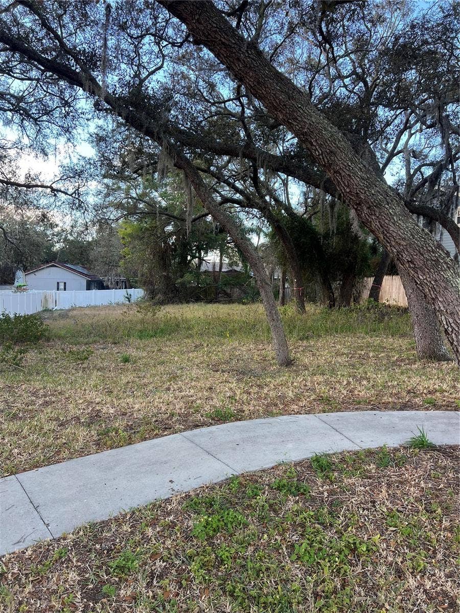 Property photo for FORDE AVENUE, Tarpon Springs, FL