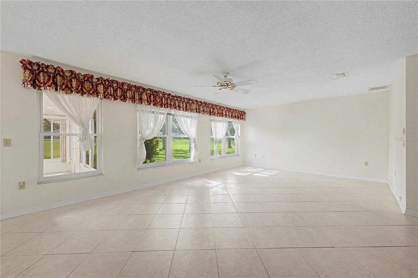 2376 BENT PINE COURT, Spring Hill, FL 34606 2376 BENT PINE COURT, Spring Hill, FL 34606
