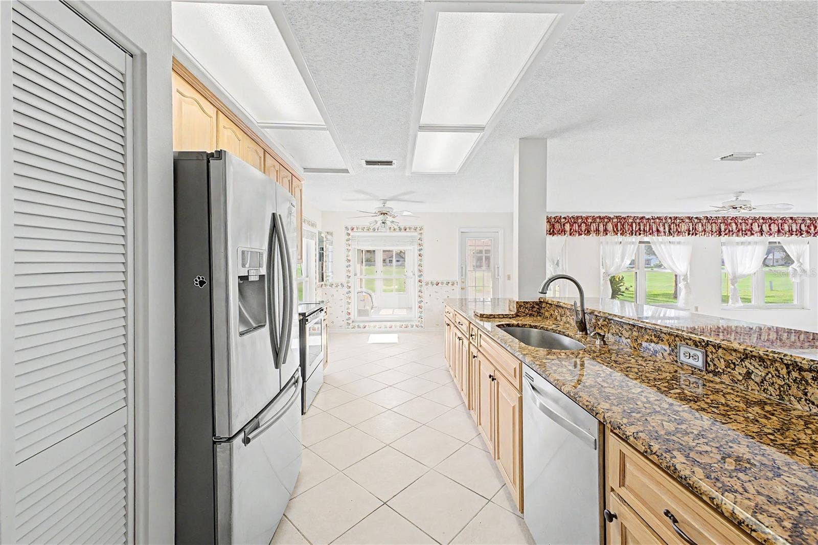 2376 BENT PINE COURT, Spring Hill, FL 34606 2376 BENT PINE COURT, Spring Hill, FL 34606