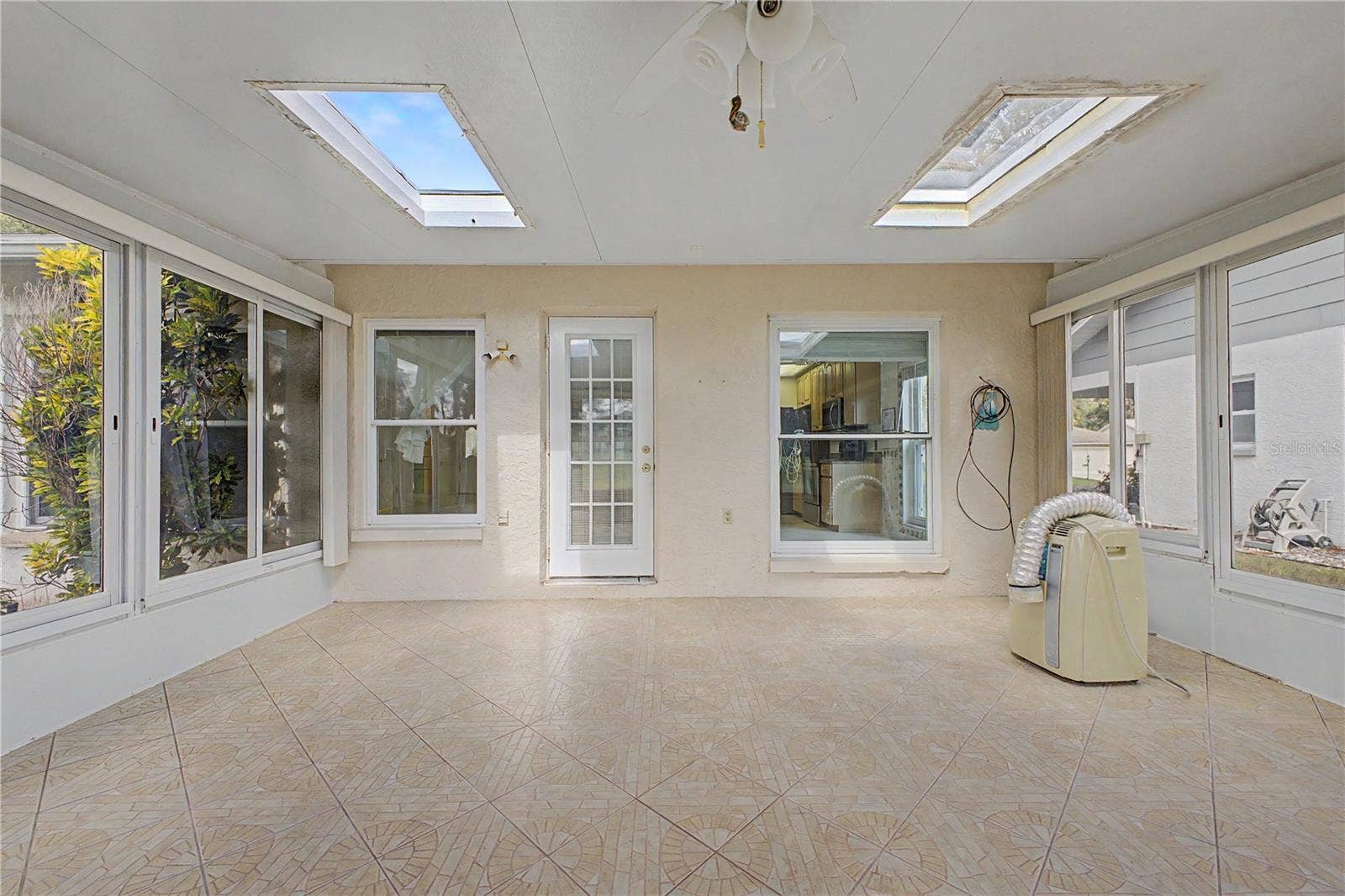 2376 BENT PINE COURT, Spring Hill, FL 34606 2376 BENT PINE COURT, Spring Hill, FL 34606
