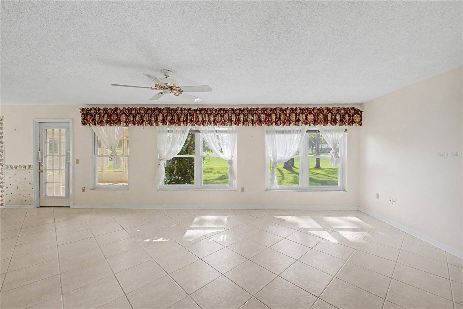 2376 BENT PINE COURT, Spring Hill, FL 34606 2376 BENT PINE COURT, Spring Hill, FL 34606