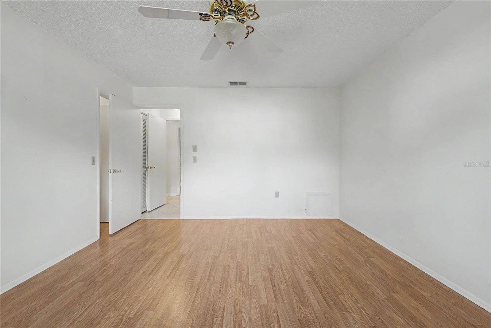 2376 BENT PINE COURT, Spring Hill, FL 34606 2376 BENT PINE COURT, Spring Hill, FL 34606