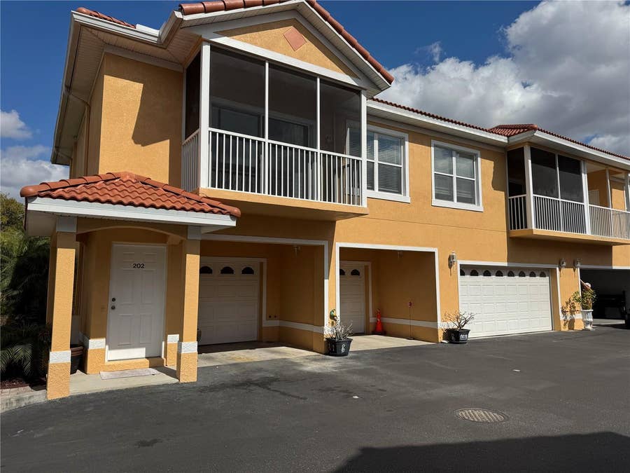 Property photo for 21007 SUNPOINT WAY, #202, Lutz, FL