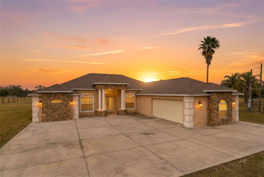 Property photo for 27001 BAXTER STREET, Brooksville, FL