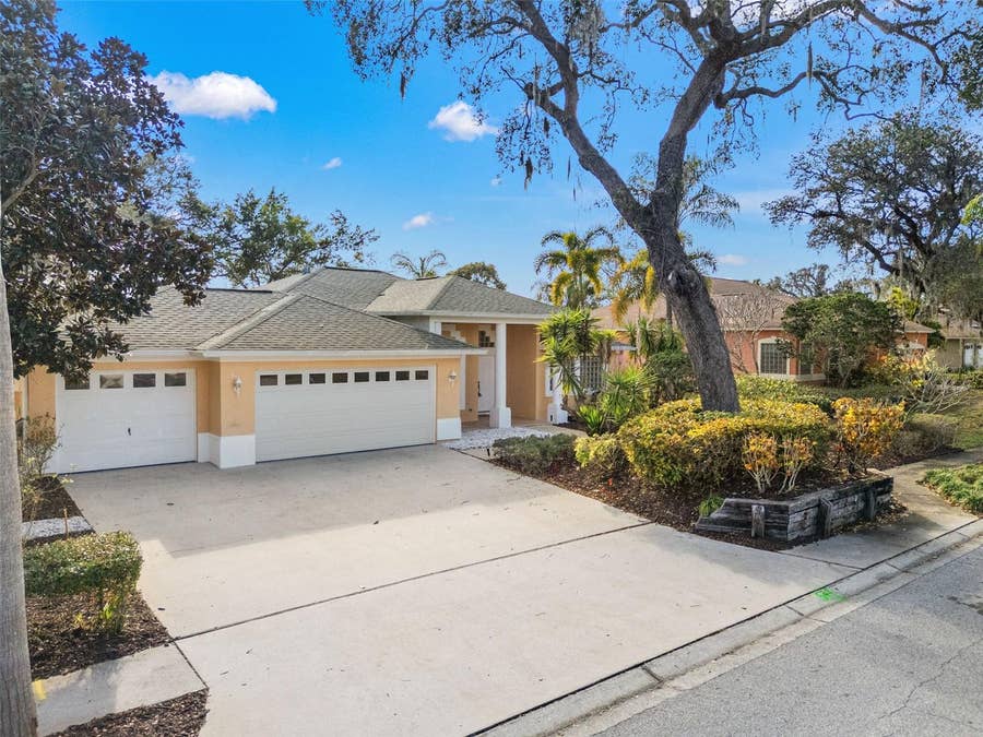 Property photo for 958 RIDGEWOOD TERRACE, Tarpon Springs, FL