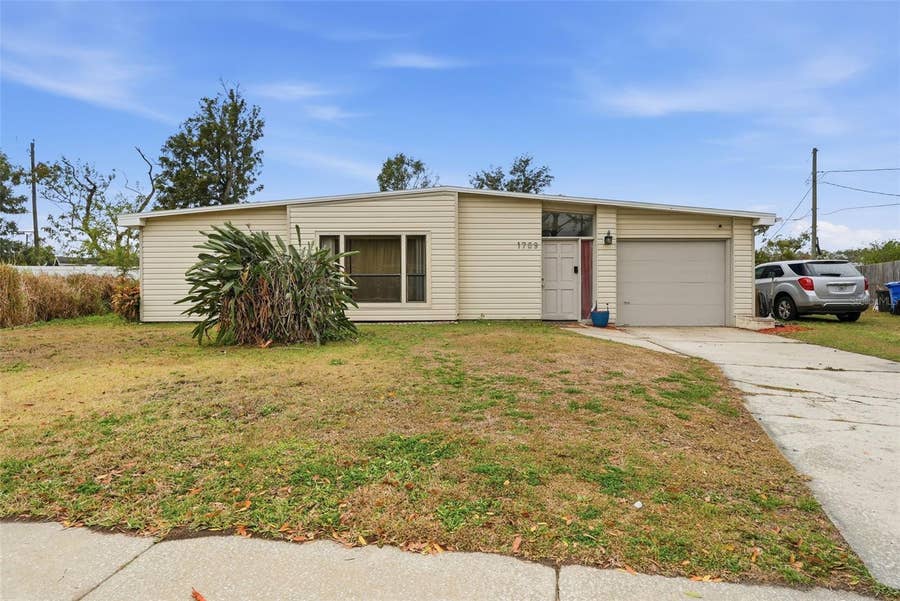 Property photo for 1709 CARNEGIE CIRCLE, Tampa, FL