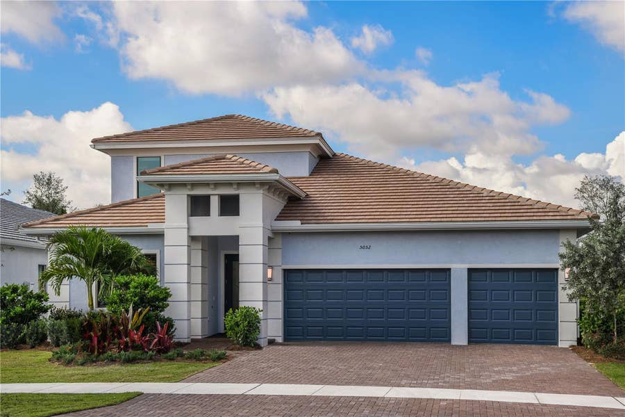 Property photo for 5052 SIMONS COURT, Lakewood Ranch, FL